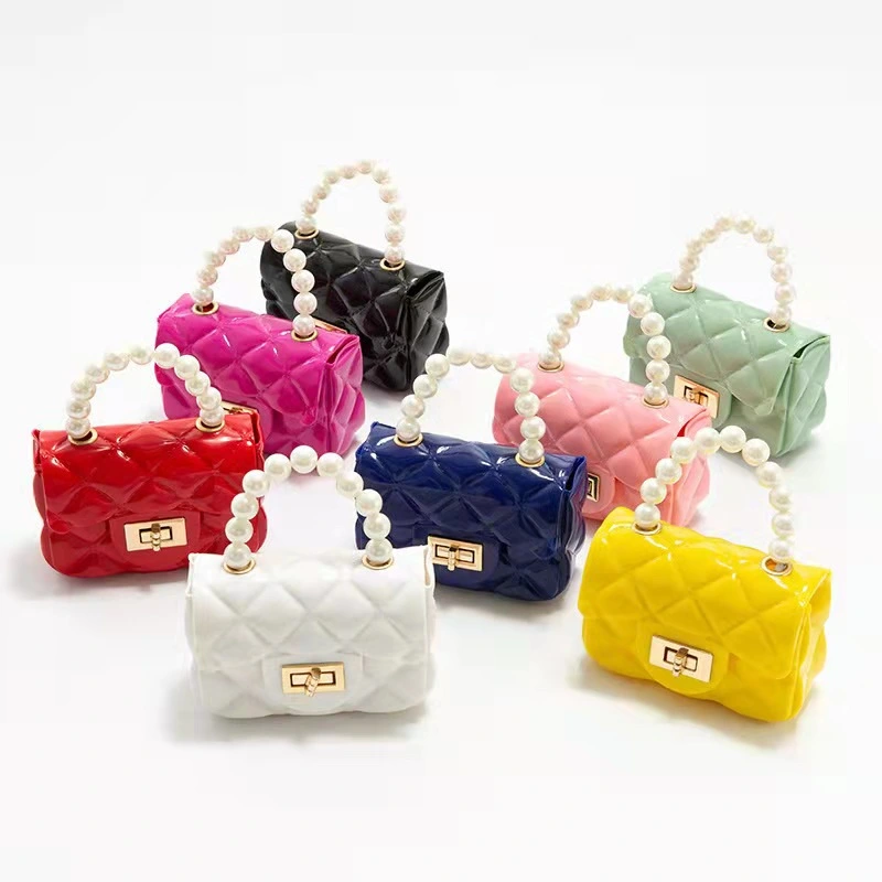 2023 New women's fashion pearl chain one shoulder handbag