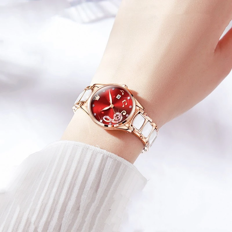 Fashion Diamond Inlaid Women's Quartz Watch