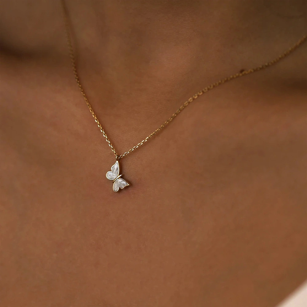 Simple Dropping Oil Butterfly Pendant Necklace