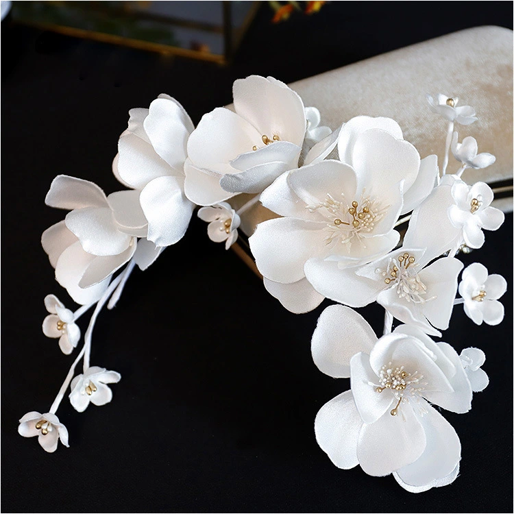 New Fashion Handmade White Petal Headwear