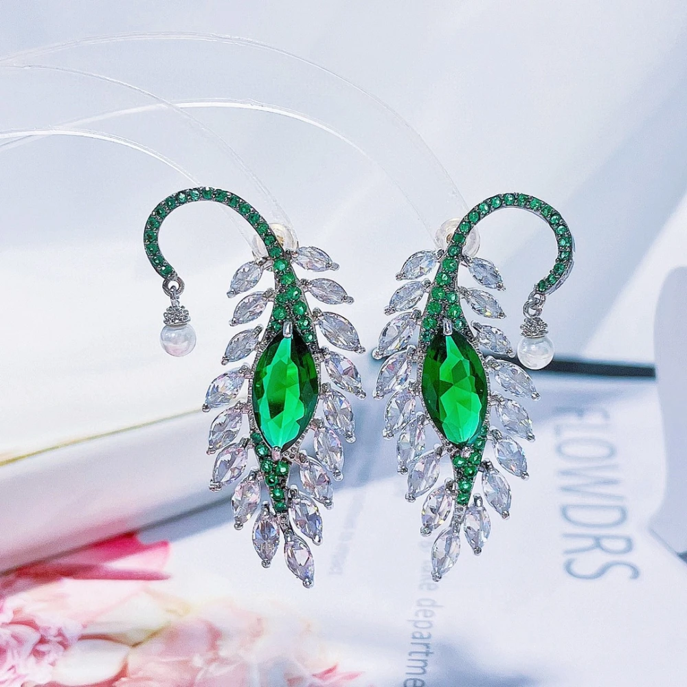 One Leaf Tassel Fashion Smart Earrings Micro-inlaid Zircon