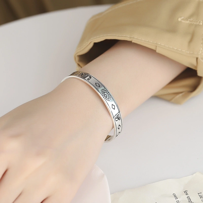 S925 Sterling Silver Vintage Eye Love English Letter Bracelet