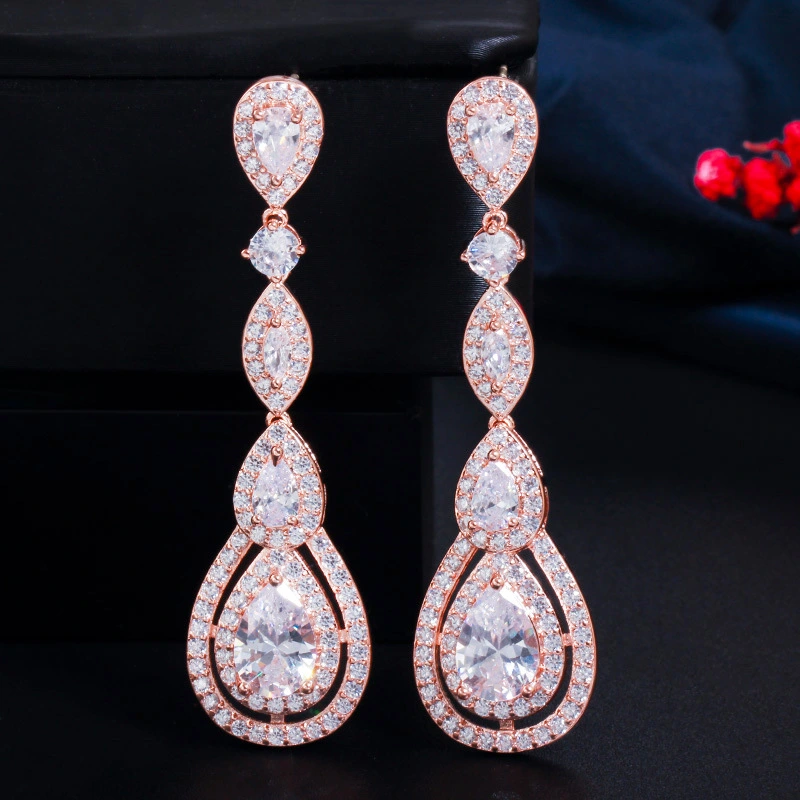 European And American Style Long Earrings