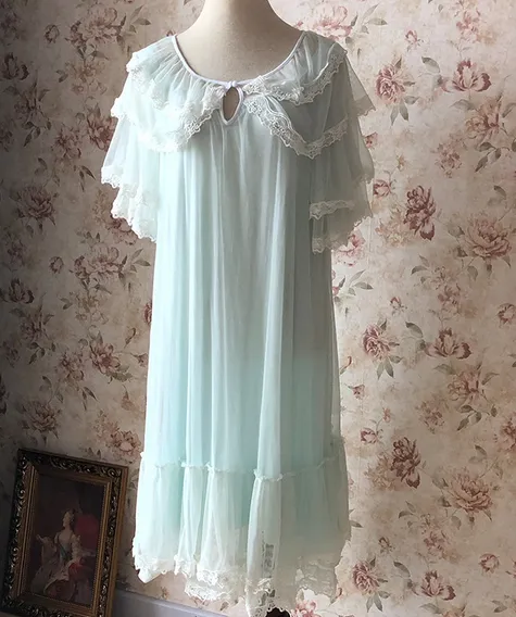 Lace Collar night dress