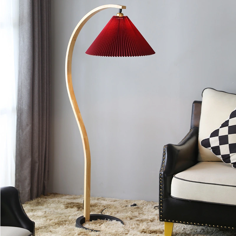 Living Room LED Floor Lamp American Retro Pleated NordicLight Luxury Bedroom Bedside Lamp Chinese Creative Floor Lamp