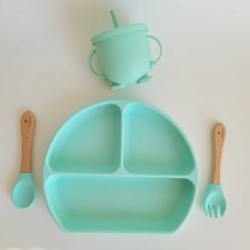 Children's Tableware Set Of Four Pieces