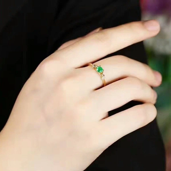 New European And American Emerald Ring