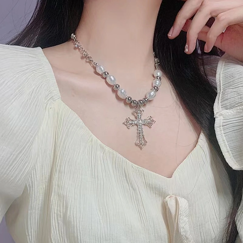 Necklace European and American ins Personalized Vintage Cross Pearl Pendant Accessories Hip Hop Versatile Bounce Necklace Men's and Women's Fashion