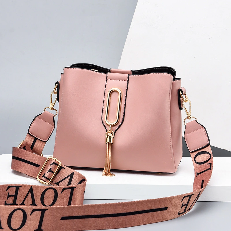 Fashion Atmosphere All-match Shoulder Bag Multi-Compartment Messenger Bag