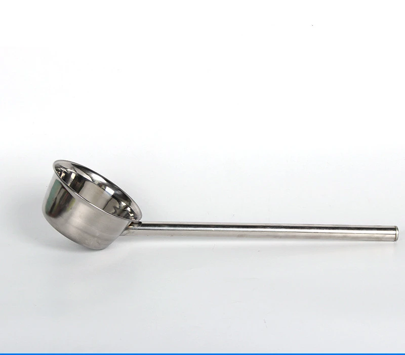 Stainless Steel Thickened Water Scoop Long Handle Water Scoop