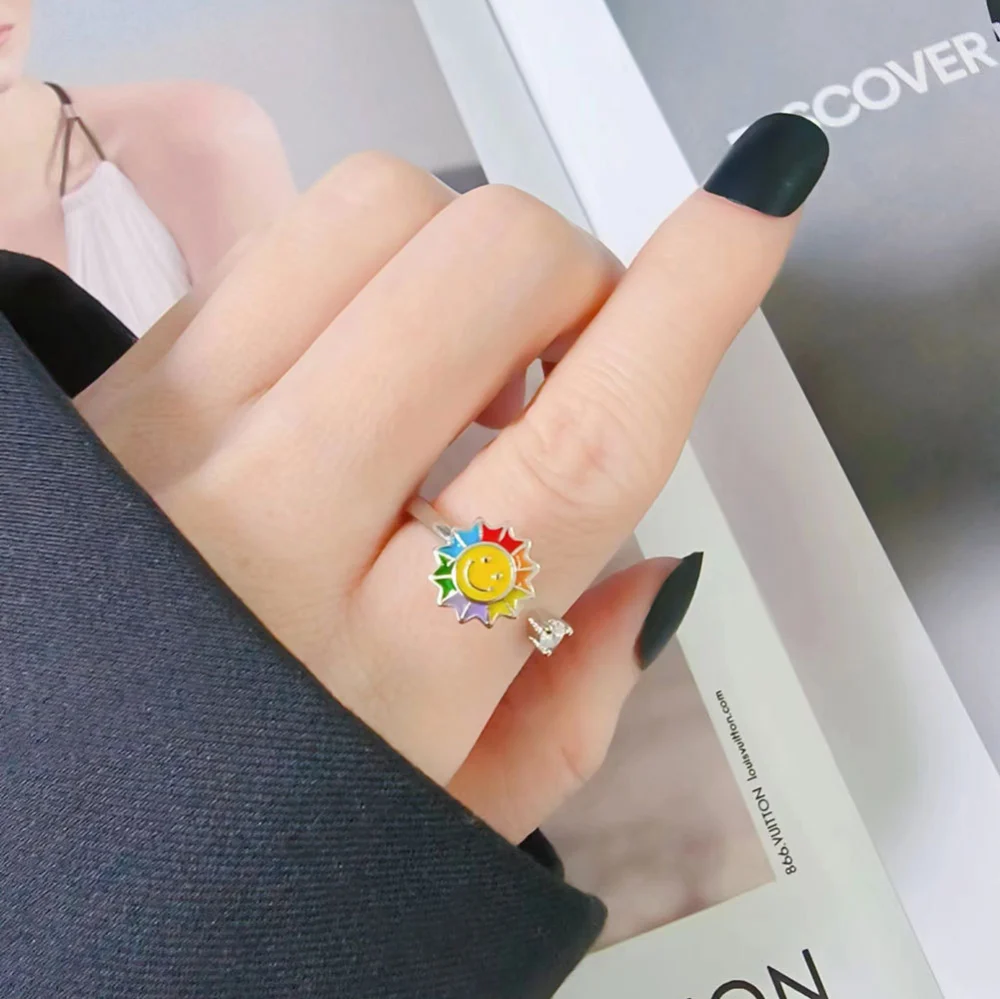 Fashion Adjustable Sunflower Rotating Ring