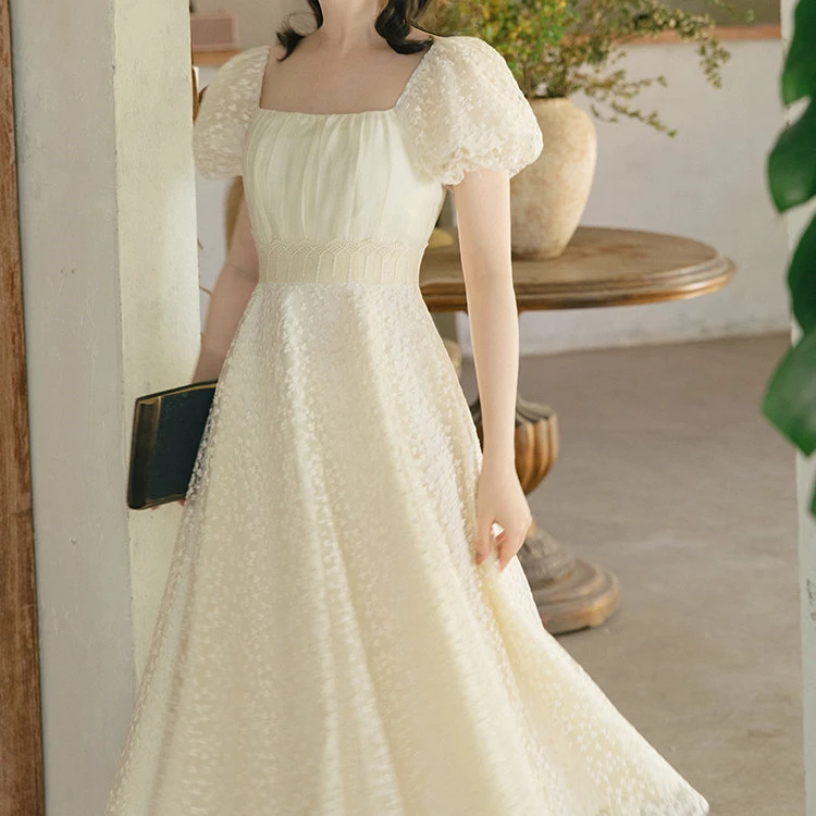 Retro Square Neck Mesh Embroidered Panel Dress