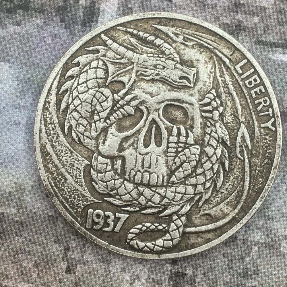 Fashion Personality Skull Commemorative Coin