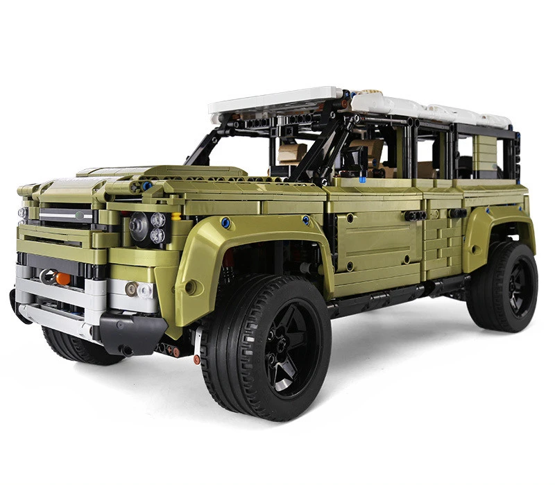 Technology machinery four-door Land Rover off-road vehicle assembling and inserting building blocks toy car model