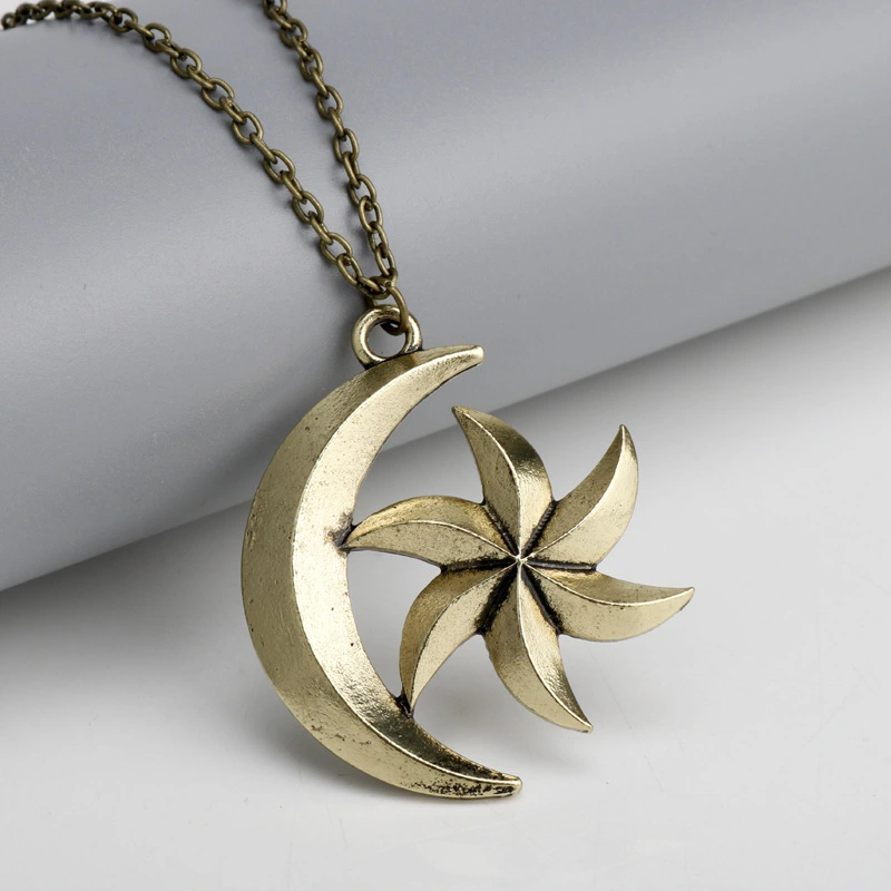 Ancient Scroll Star Moon Electroplated Necklace