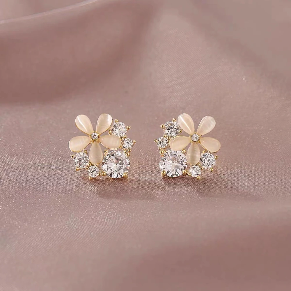 S925 Silver Needle Opal Flower Earrings