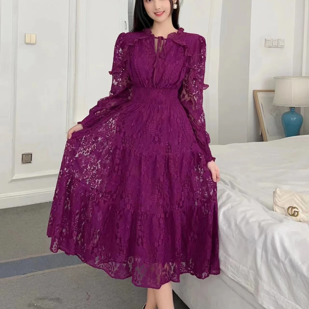 Women's Long Sleeved Lace Dress