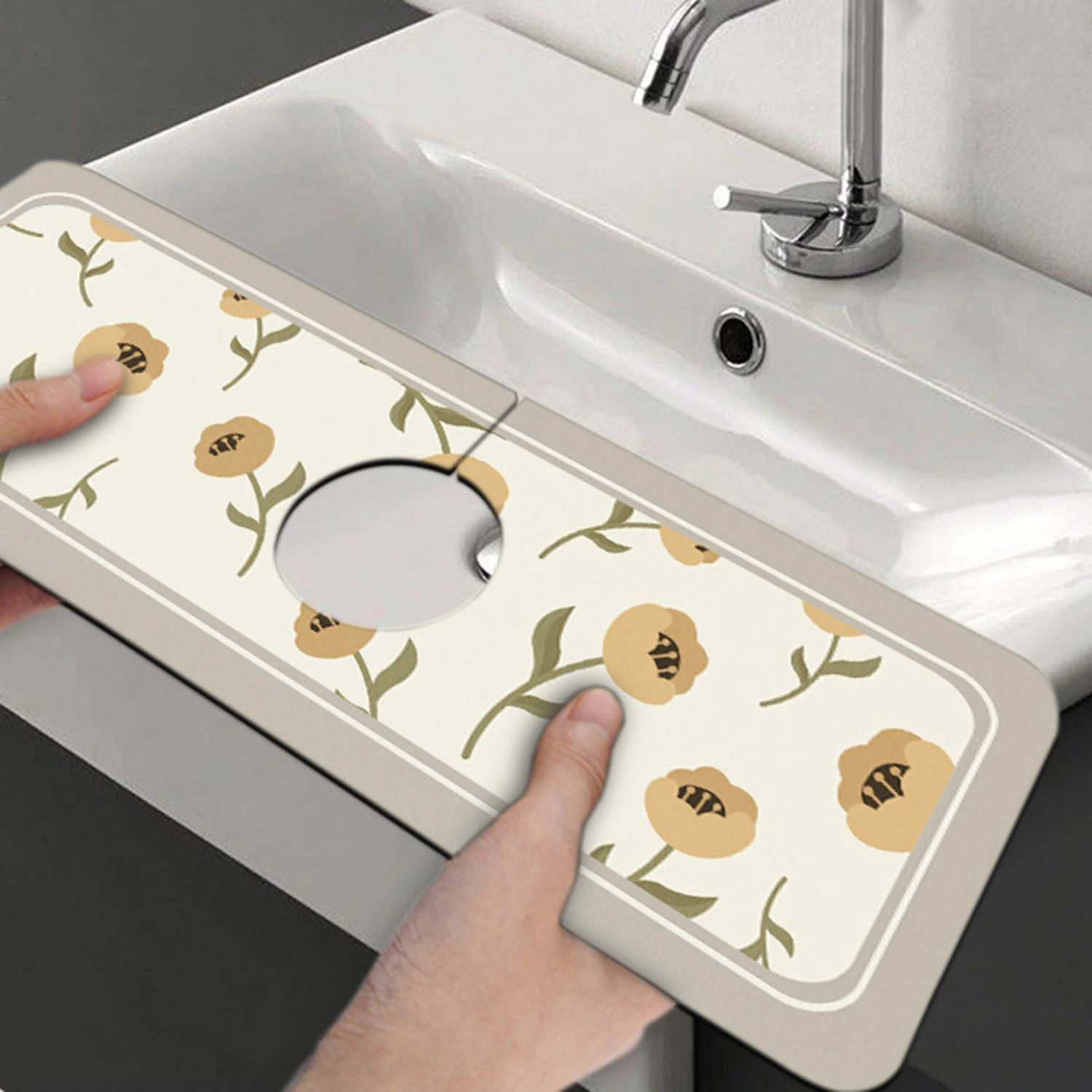 Faucet Draining Mat Wear-resistant Water Absorption Flower Pattern Faucet Splash Mat Household Supplies