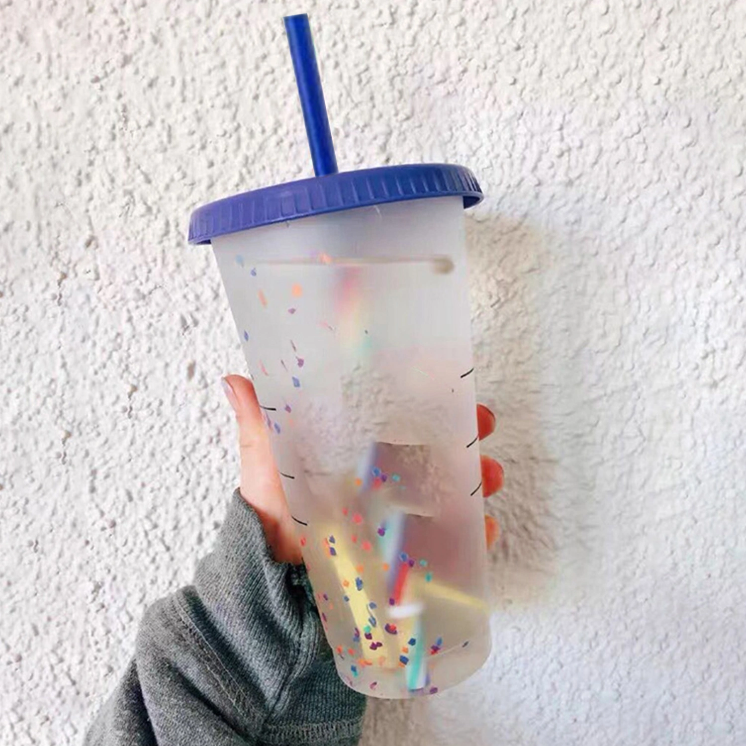 700ml Water Cup Eco-friendly Large Capacity PP Color Changing Drinking Cup for Home