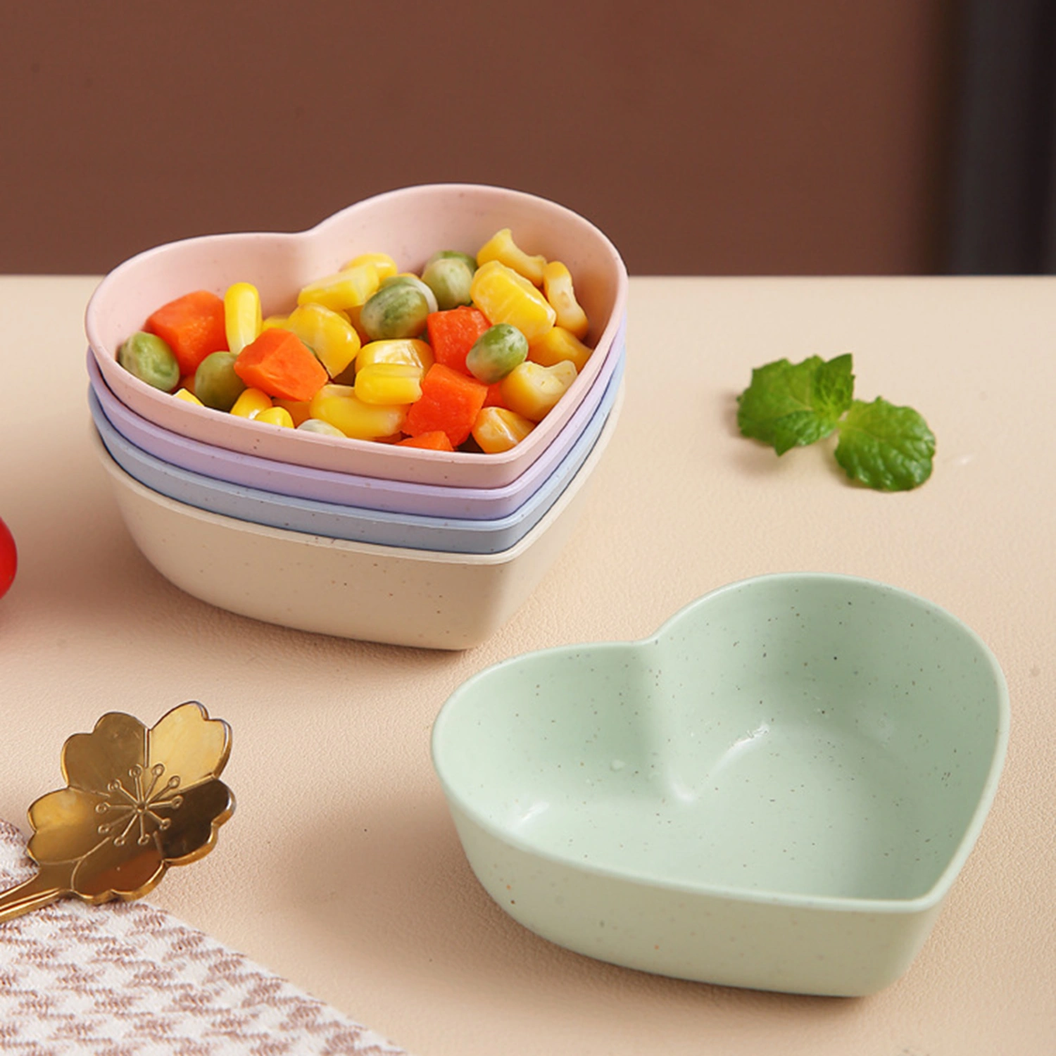 Dessert Dish Heart-shaped Stackable Drop Resistant Washable Sound Construction Pack Food Anti-deform Seasoning Plate for Dining Room