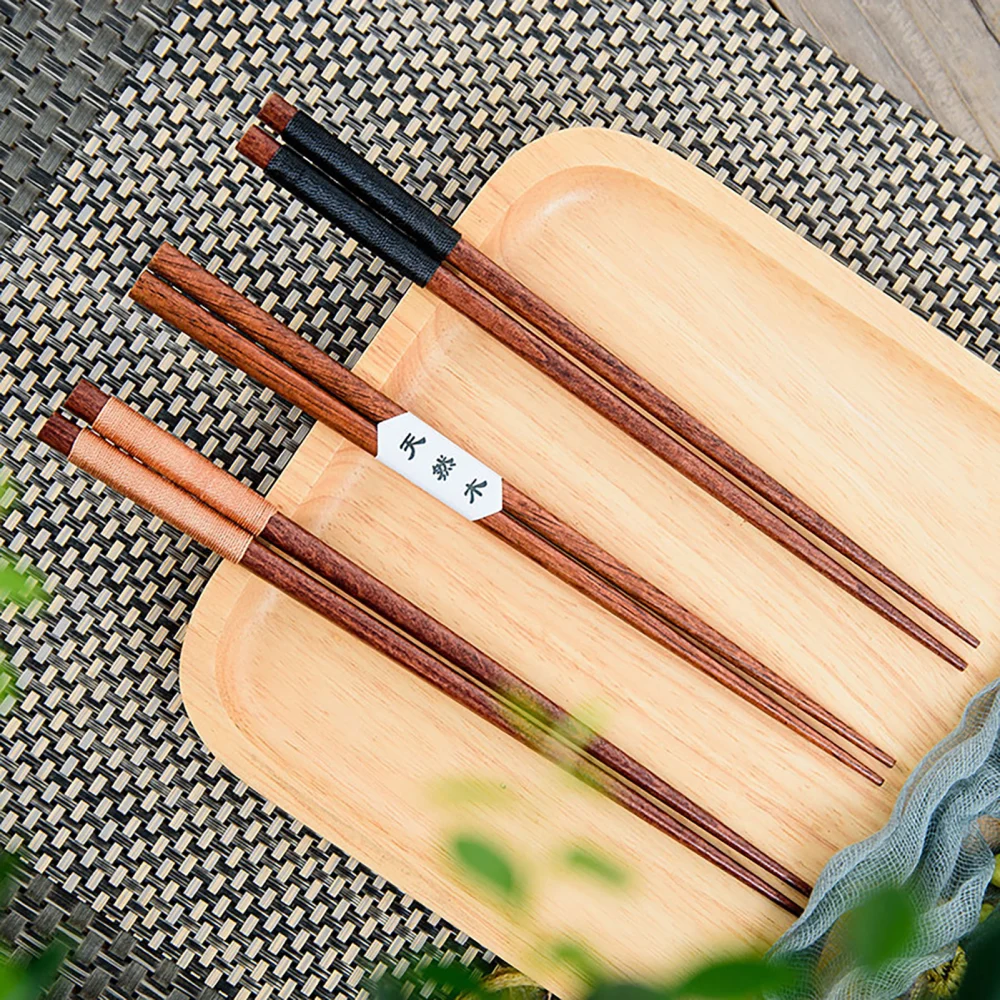 1 Pair Solid Wood Chopsticks Heat Resistant Durable Smooth Surface Environmentally Friendly Food Grade Eating 3 Colors Handmade Wooden Chopsticks for Home