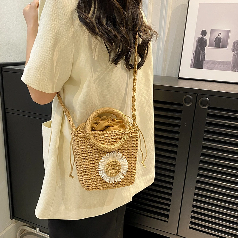 Women's Fashion Casual Single Shoulder Crossbody Straw Bag