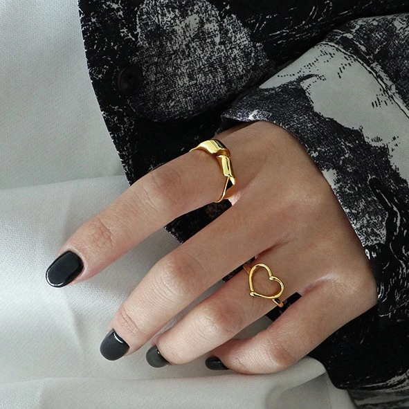 Versatile Heart Shaped Rings For Minimalist Personality