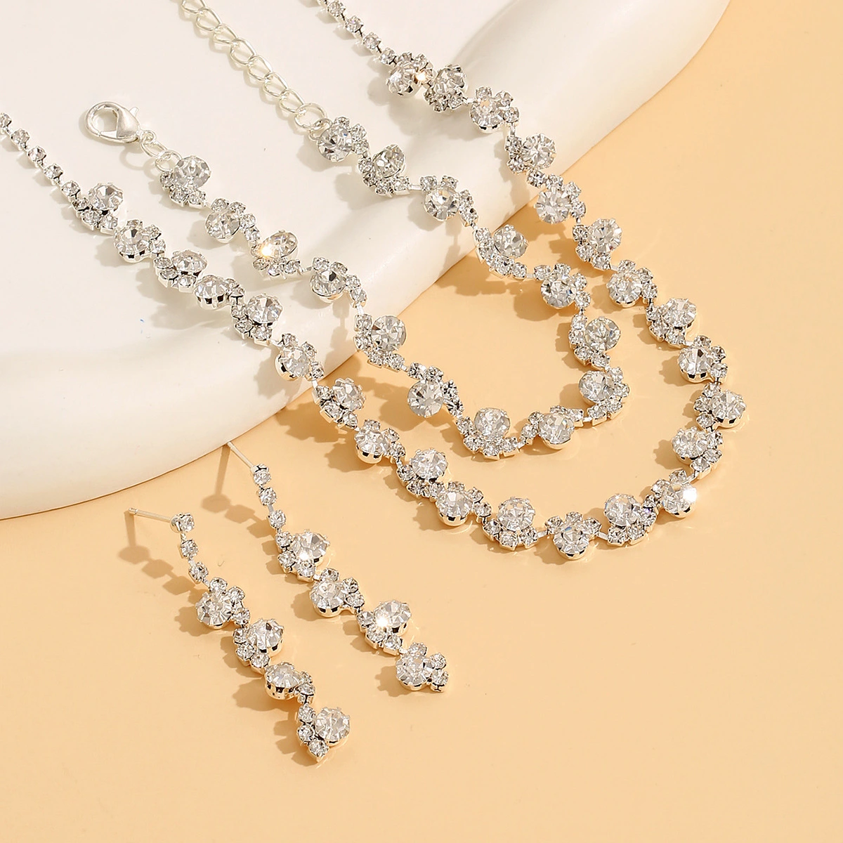 Women's Earrings Bracelet Three-piece Set