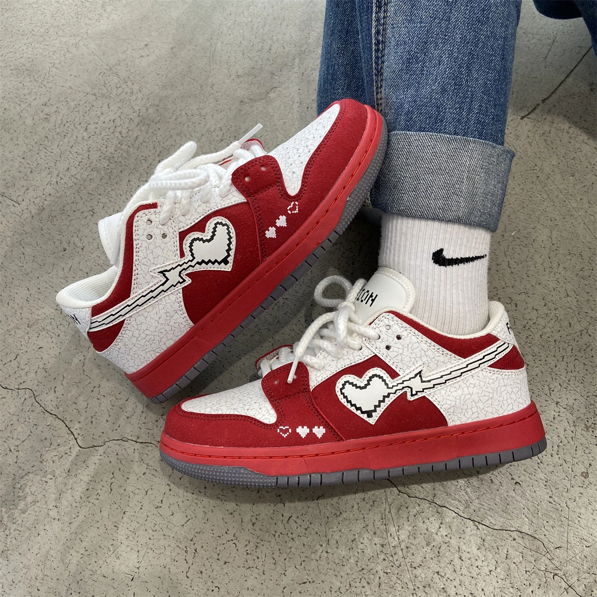 Pixel Heart Red Skateboard Shoes Female