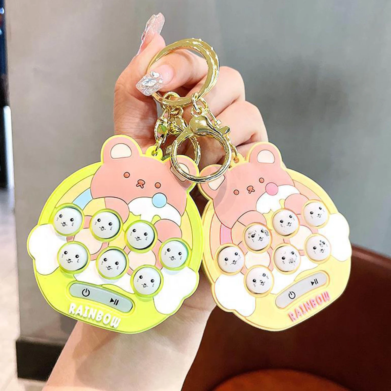 Electronic Sensory Toy Portable Interesting Educational Key Chain Handheld Funny Mini Hamster Memory Game for Children