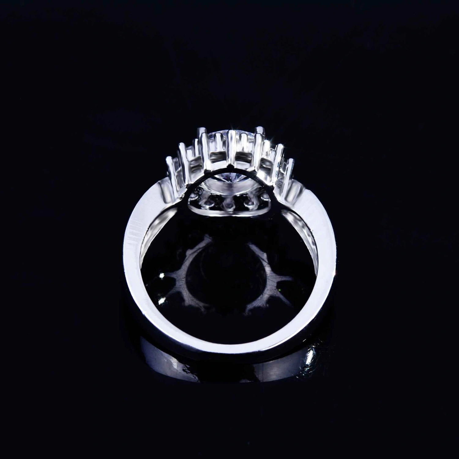 Shiny Wedding Band Exquisite Copper Lady Trendy Engagement Ring Jewelry Accessory