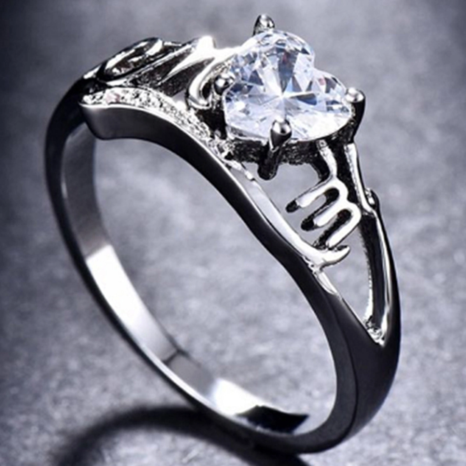 Finger Ring Fashion Delicate Alloy Love Heart Ring for Women