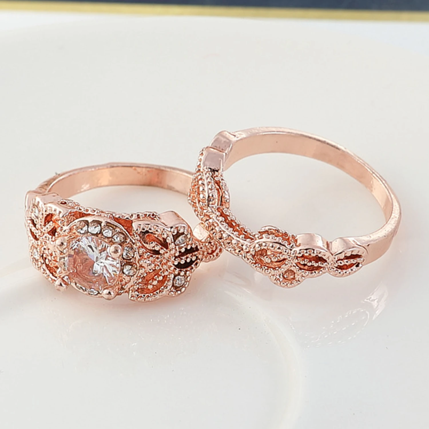 1 Set Lady Ring Rhinestone Inlaid Vintage Alloy Round Women Circlet for Proposal