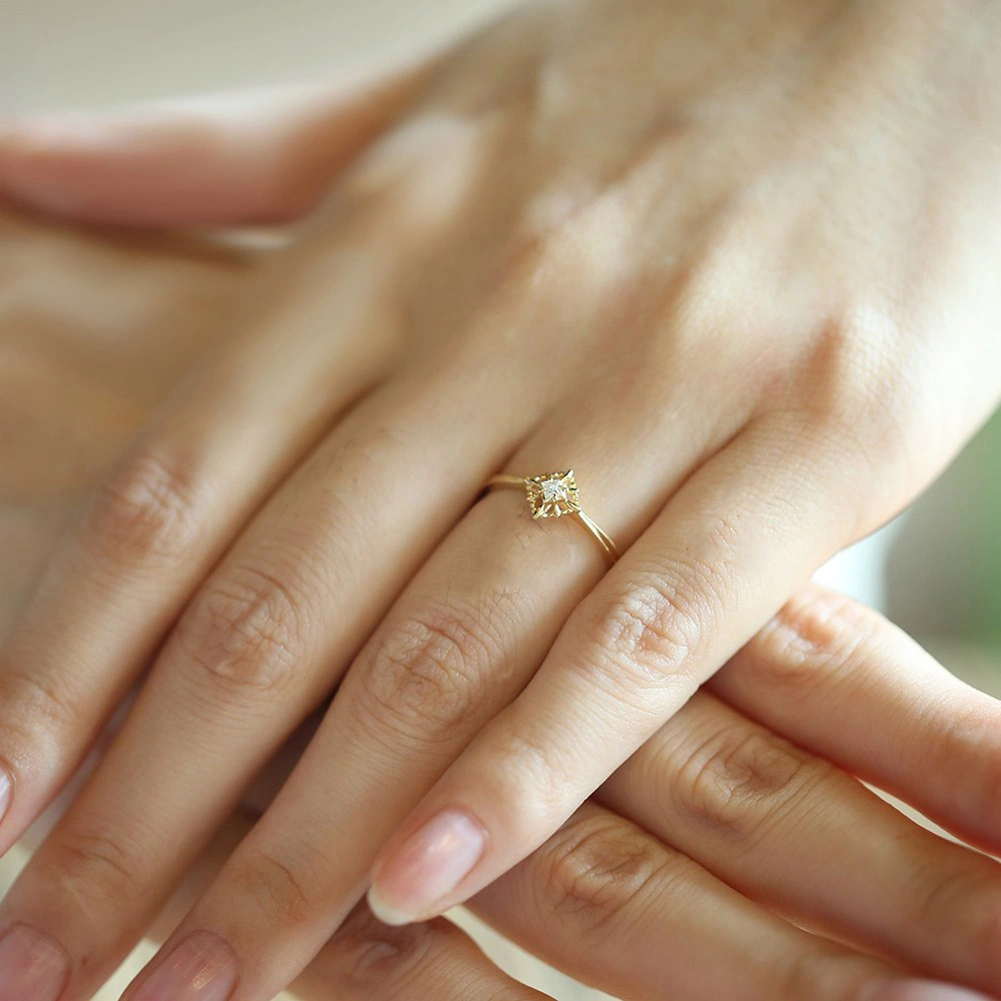 Vintage Women Cube Cubic Zirconia Inlaid Finger Ring Engagement Jewelry Gift