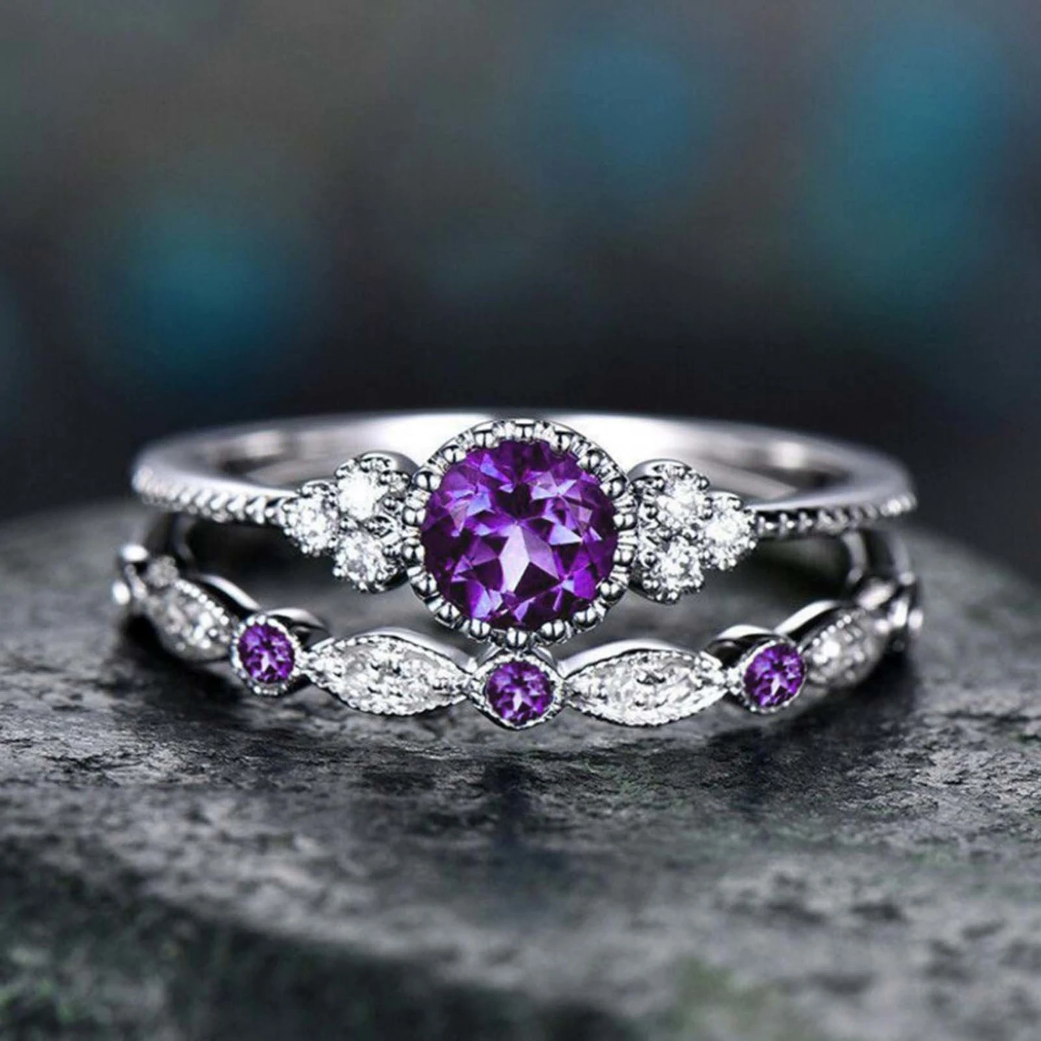 2Pcs/Set Exquisite Smooth Surface Wedding Bands Alloy Simple Cubic Zirconia Women Rings Charm Jewelry