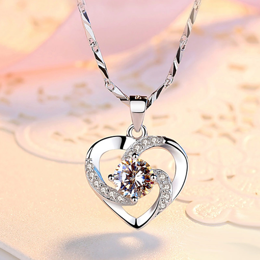Elegant Women Rhinestone Love Heart Pendant Shiny All-match Charm Jewelry Gift