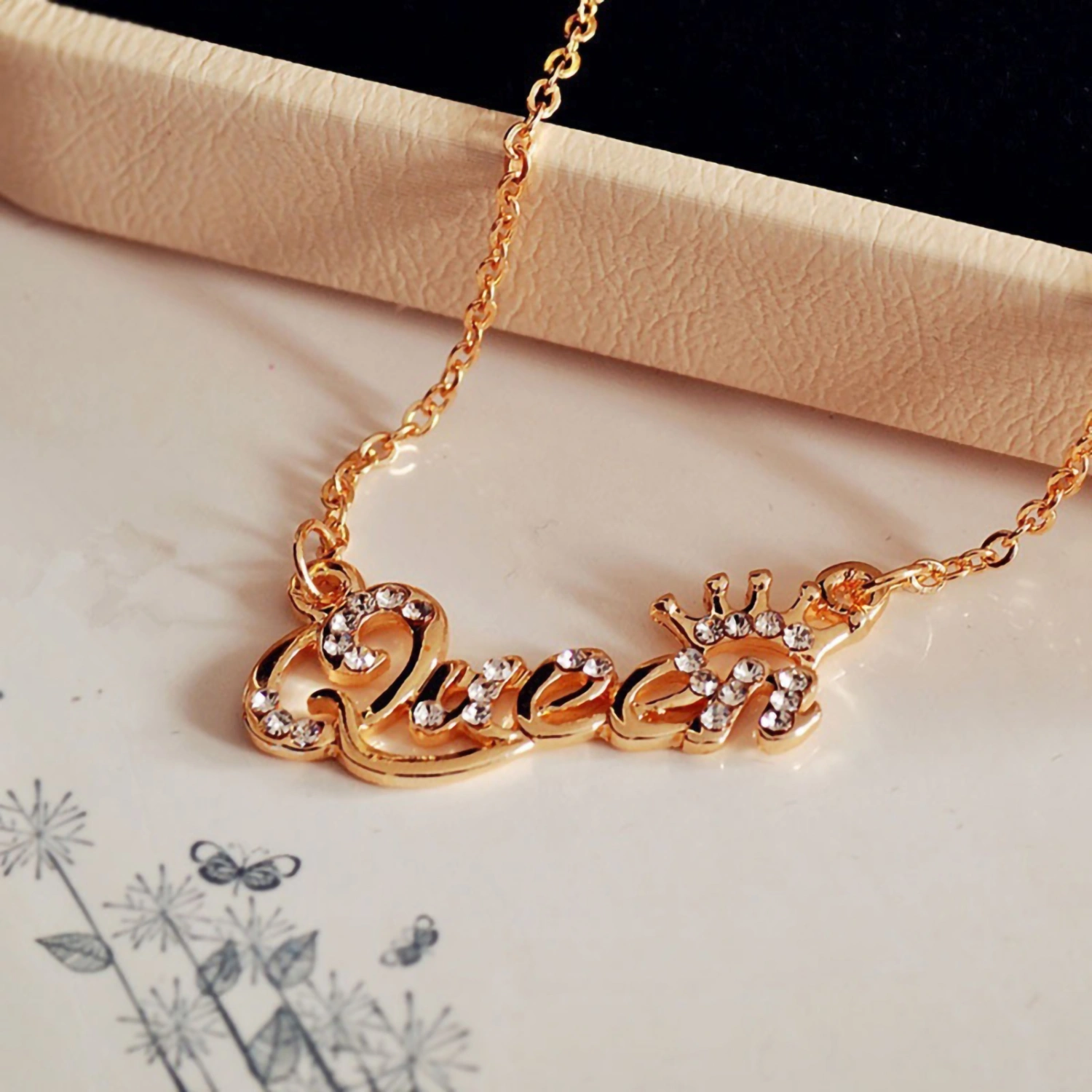 Clavicle Necklace Shiny Non-allergic Durable Women Neck Pendant for Gift