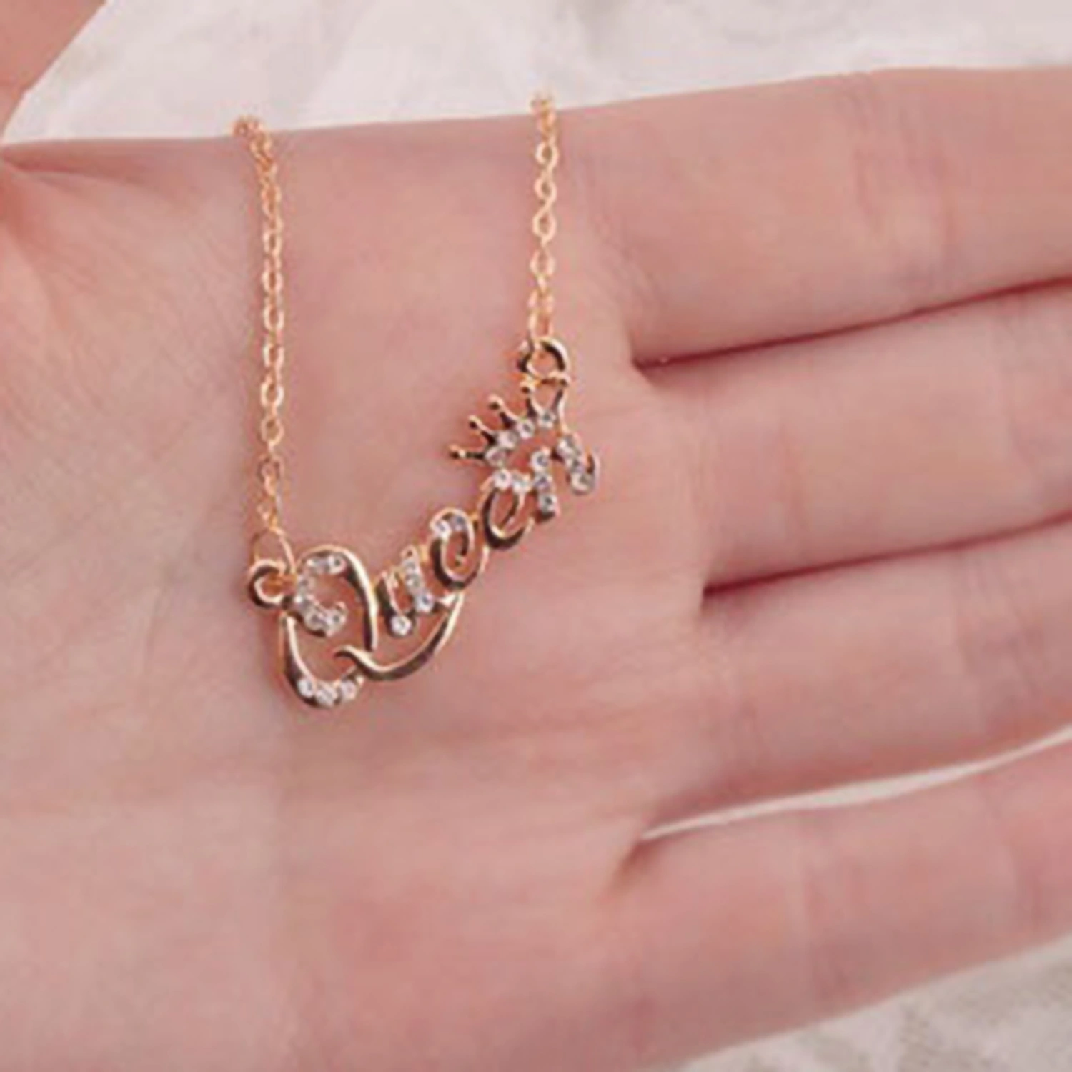 Clavicle Necklace Shiny Non-allergic Durable Women Neck Pendant for Gift
