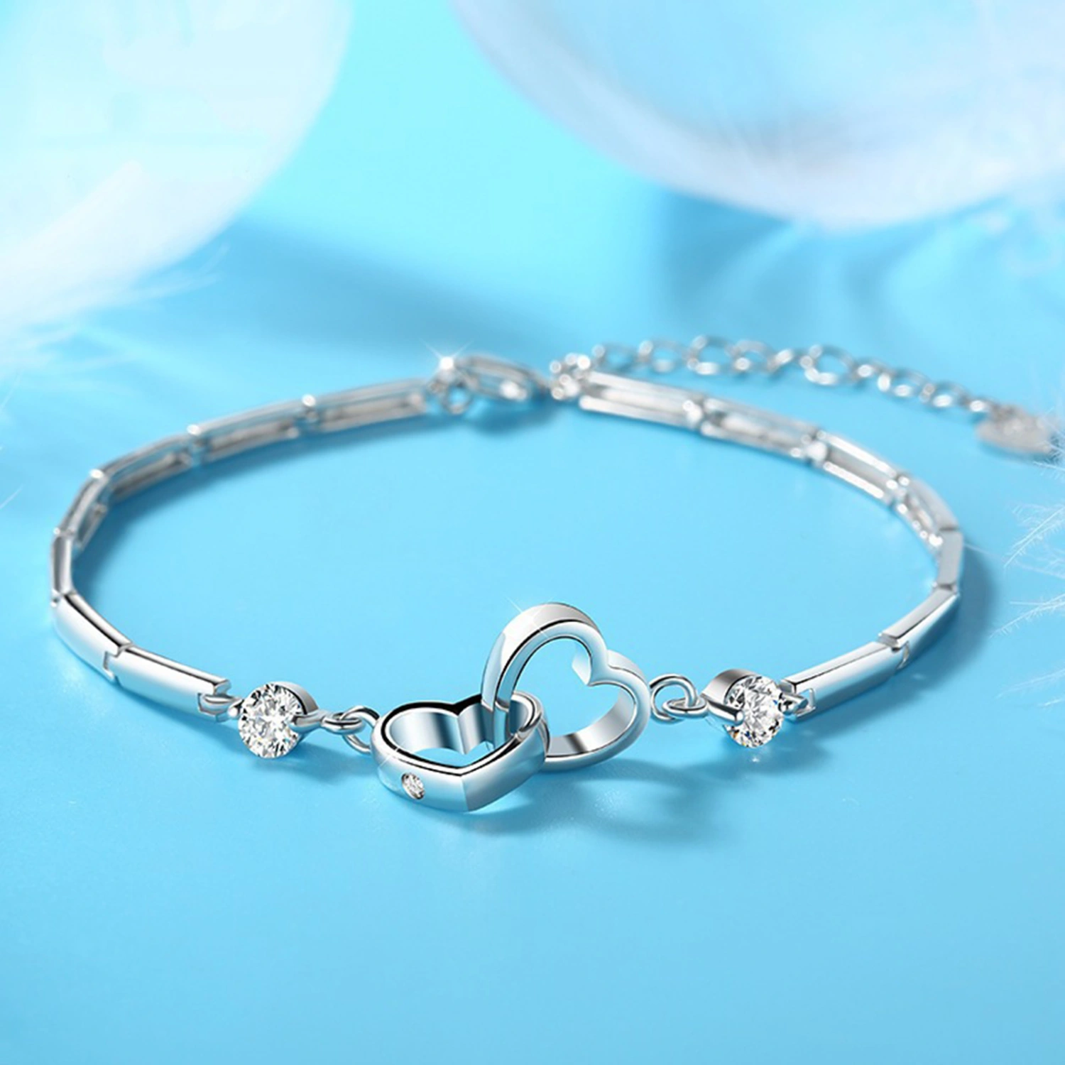 Eye-catching Bracelet Fine Workmanship Copper Charming Women Double Heart Hand Chain for Lover