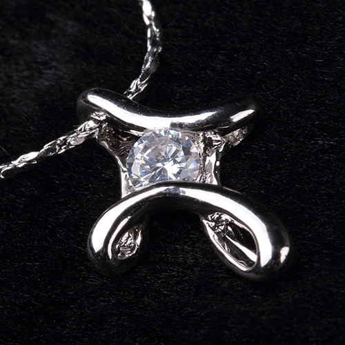 Bridal Wedding Lady Elegant Dazzling Rhinestone Infinity Cross Pendant Necklace
