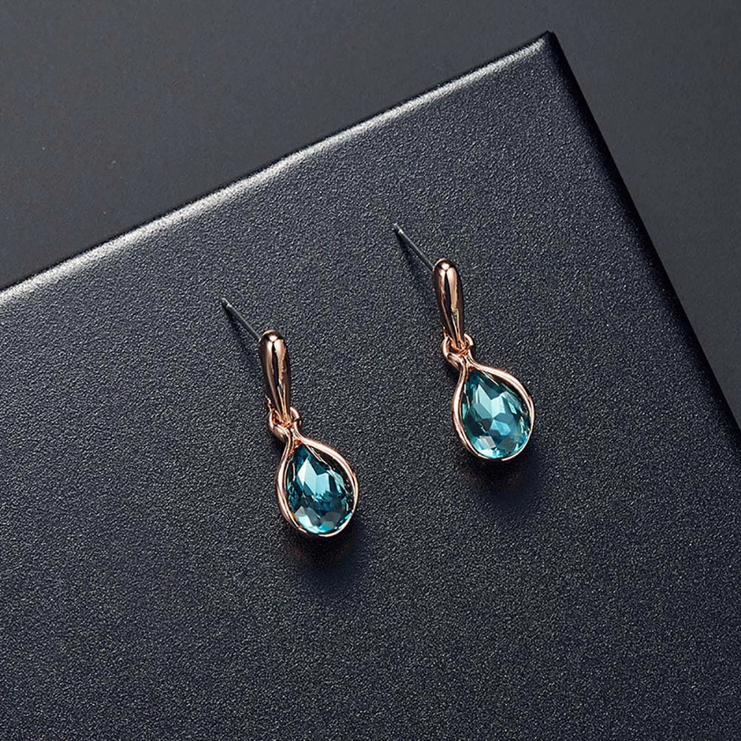 Women Cubic Zirconia Water Drop Pendant Necklace Ear Stud Earrings Jewelry Set