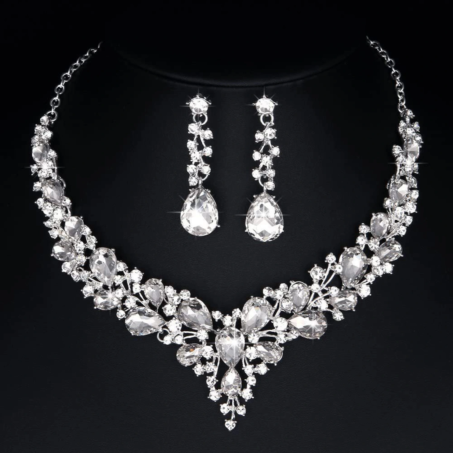 Alloy Wedding Jewelry Set Hollow Out Lightweight Shiny Rhinestone Necklace Earring Set for Banquet
