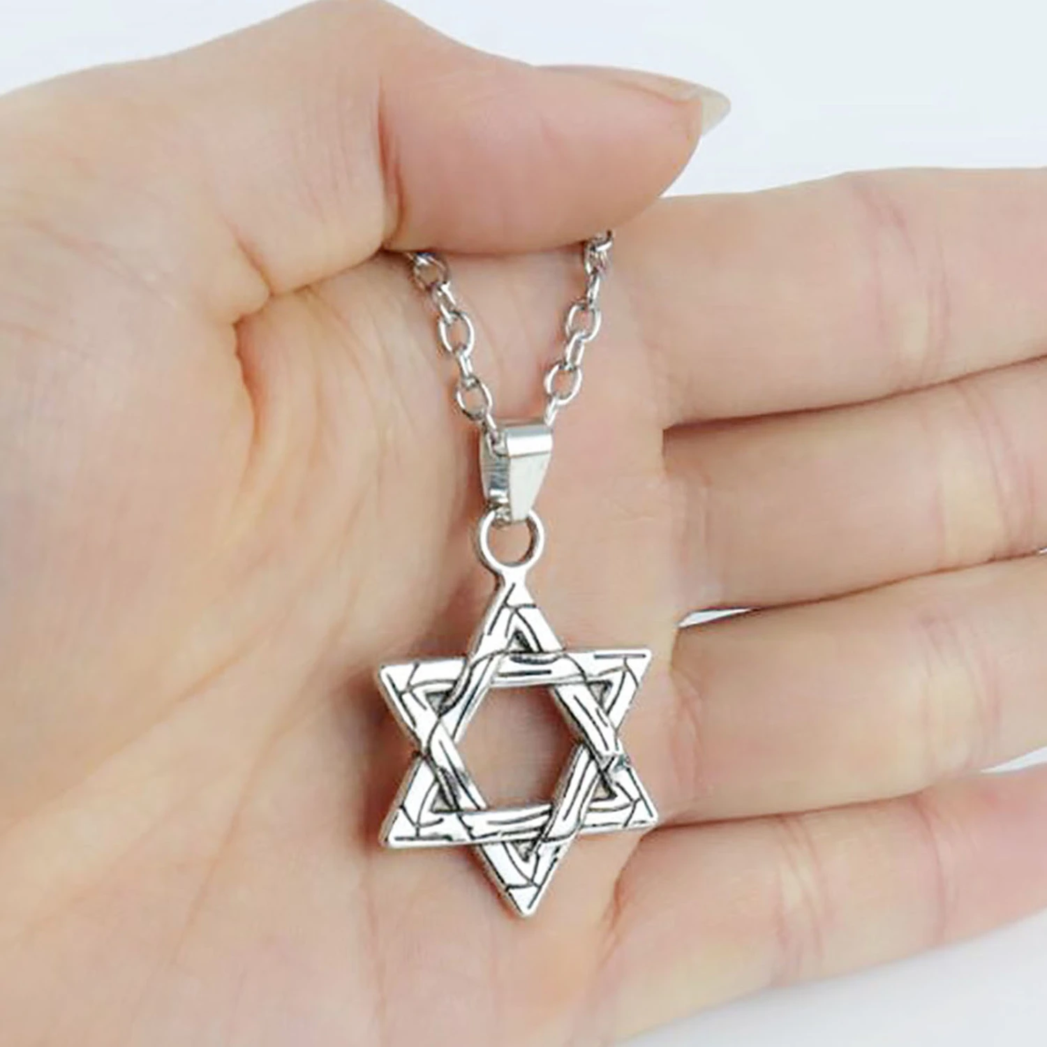 Men Necklace Solid Color Star Shape Hip-hop Style Retro Men Pendant for Daily Wear