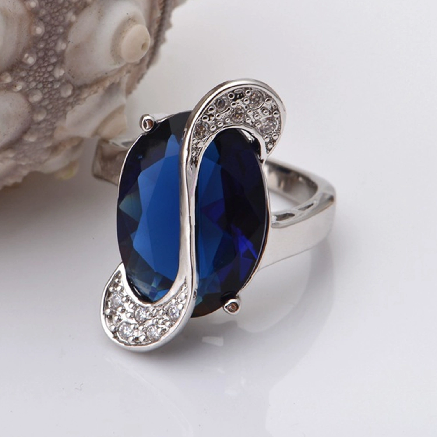 1 Set Necklace Earrings Ring Geometric Rhinestones Sparkling Plated Women Jewelry Set for Prom