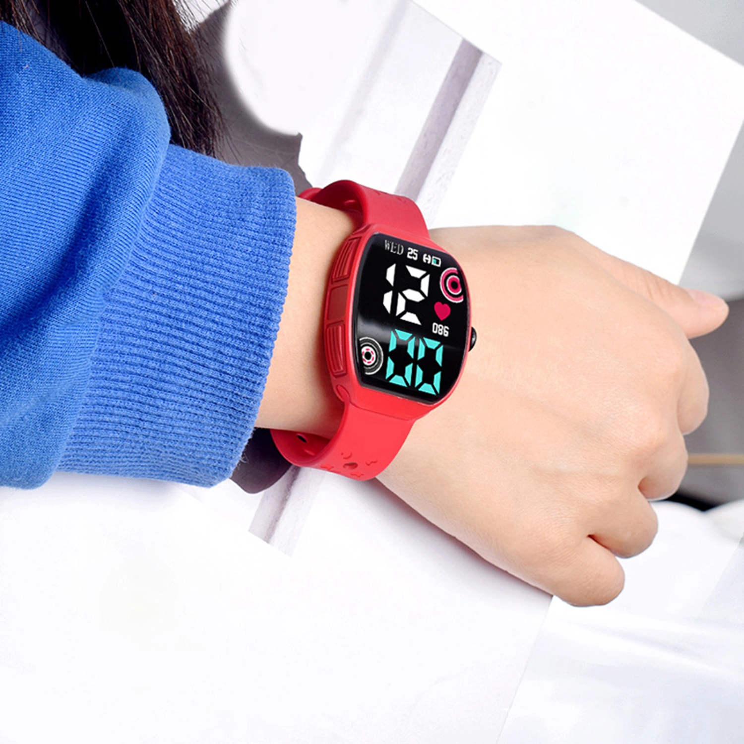 Electronic Watch Waterproof Power-saving LED Display Multifunctional Low Consumption Precise Time Lightweight Square Dial Sports Watch for Kids