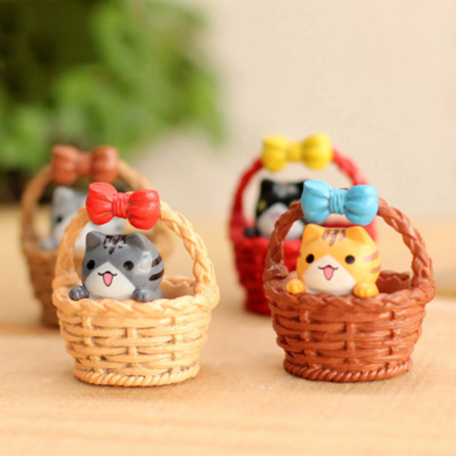 4Pcs/Set Kitten Ornament DIY Material Exquisite Workmanship Cat Basket Cat Kitty Adopt Gift Box Decor for Cake