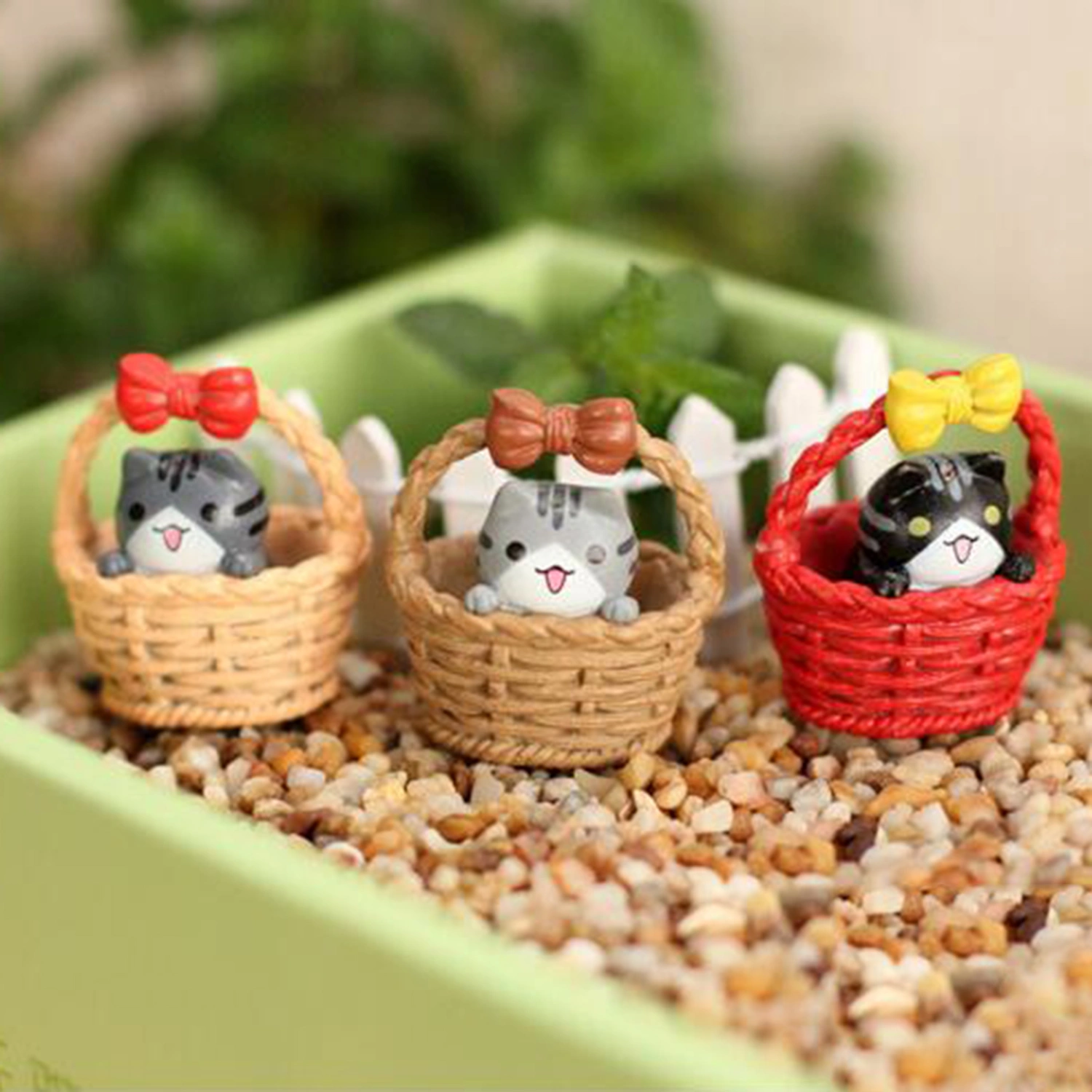 4Pcs/Set Kitten Ornament DIY Material Exquisite Workmanship Cat Basket Cat Kitty Adopt Gift Box Decor for Cake