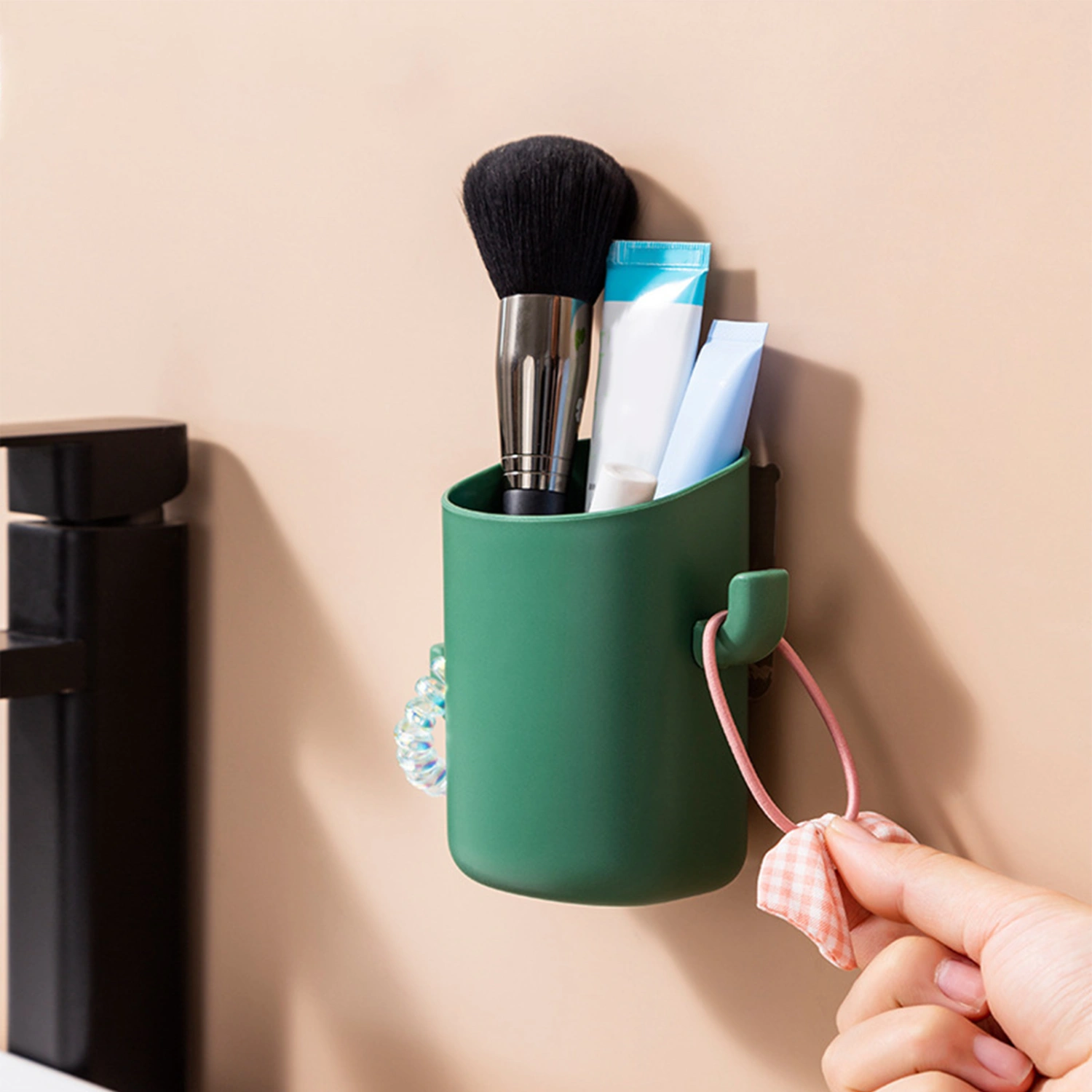 Toothbrush Holder Wall-Mounted Self Drain PP Cactus Rack Toothbrush Storage Rack for Bathroom