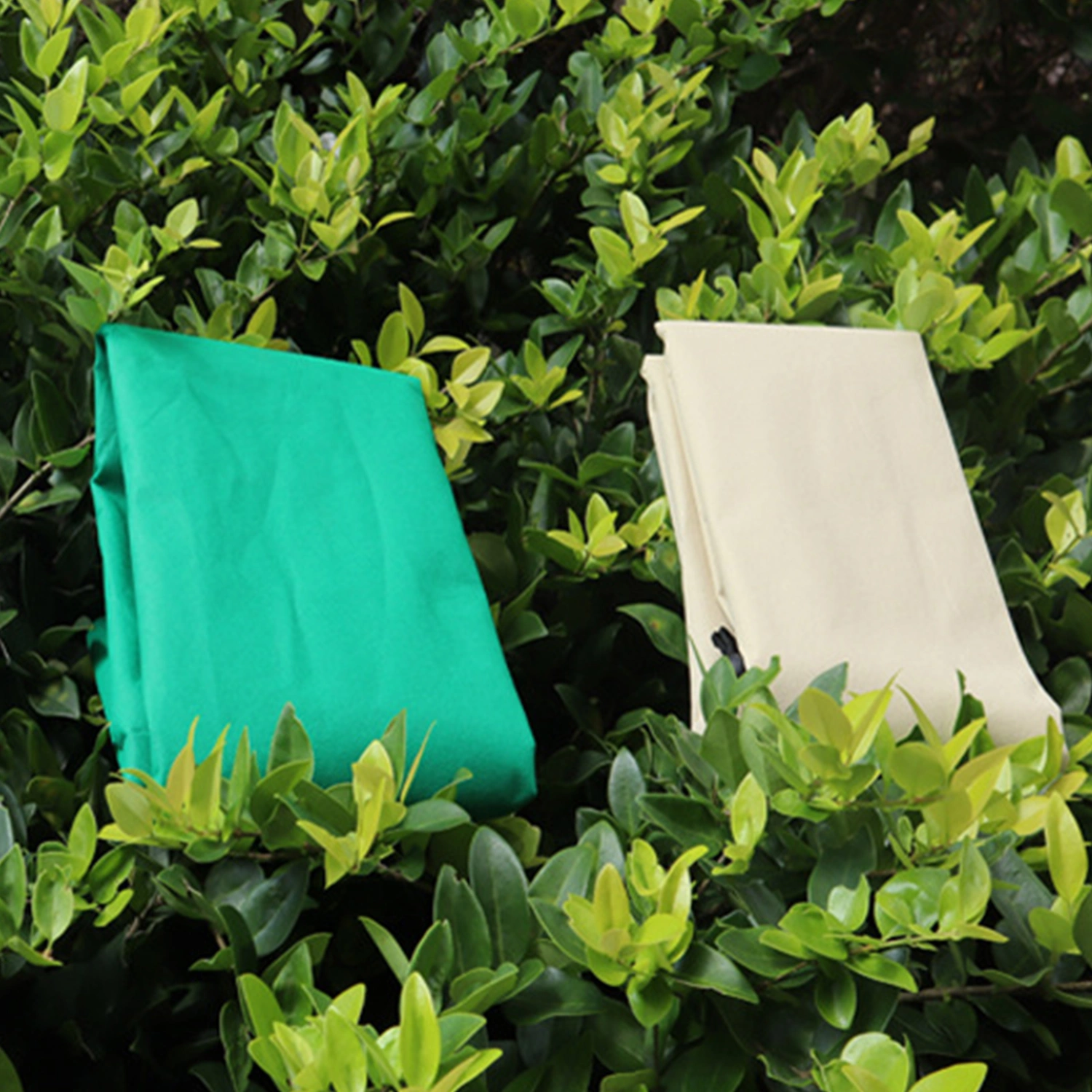 Winter Cold Protection Anti-frost Fruit Tree Shrub Plant Cover Warm Blanket