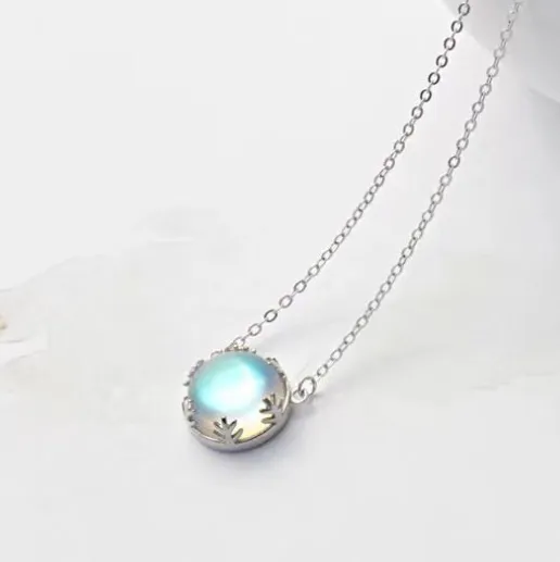 Moonstone clavicle necklace